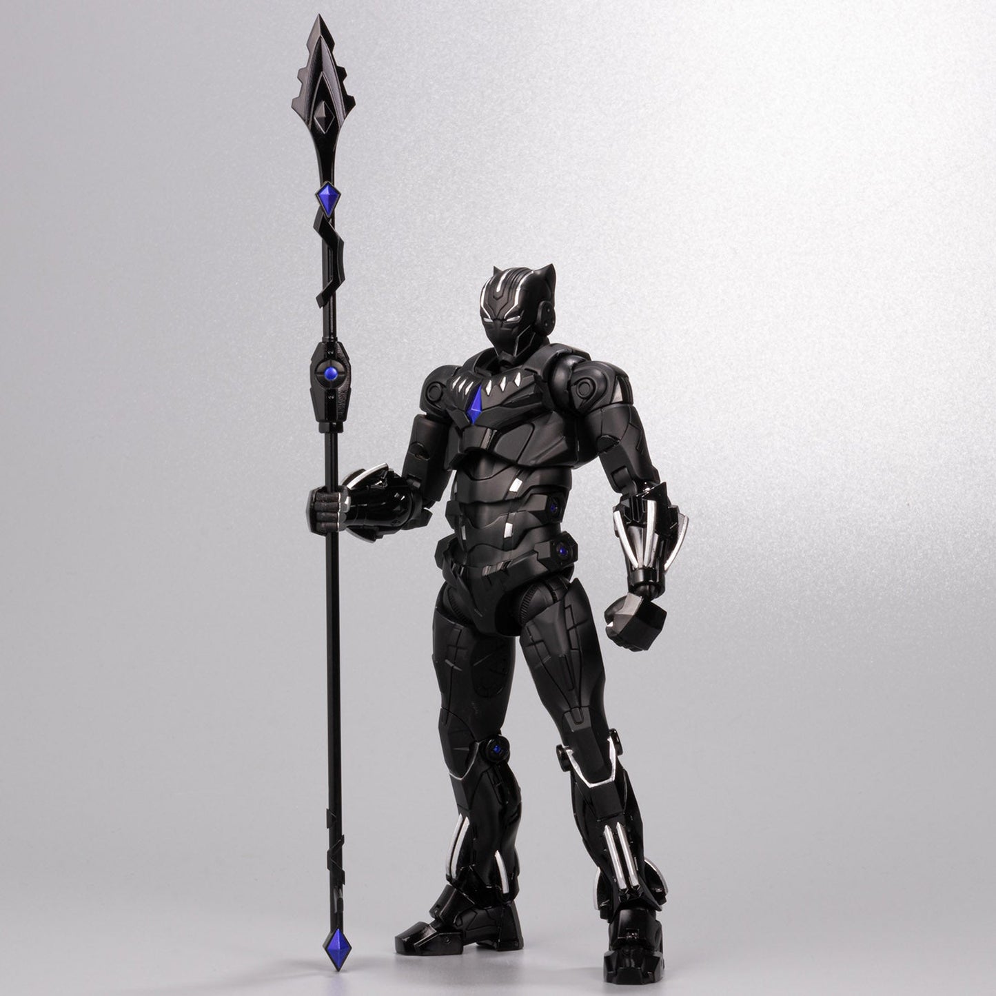 Fighting Armor Black Panther